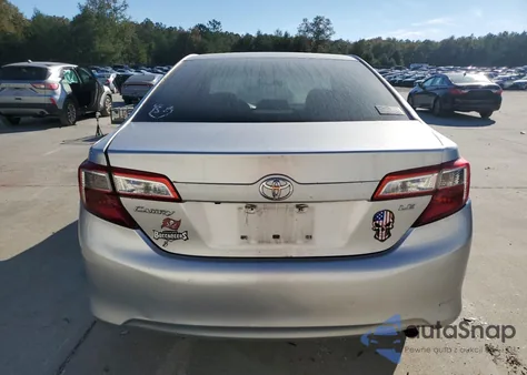 2014 Toyota Camry L z USA, uszkodzony, nr VIN 4T1BF1FK3EU448993